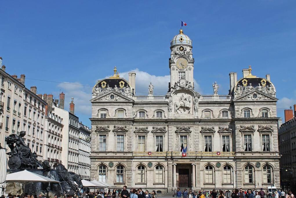 Appartement Place Des Terreaux Lyon Dış mekan fotoğraf